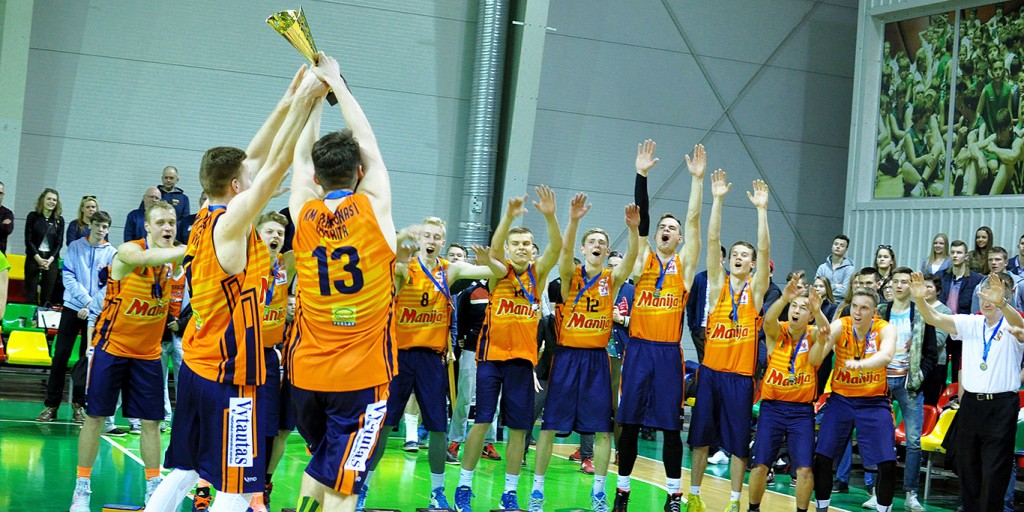 Kauno Arvydo Sabonio krepšinio centro komanda „Emsi“ – pirmosios „Olimpinės taurės“ čempionė. Tai paaiškėjo po Moksleivių krepšinio lygos Jaunimo čempionato (gim. 1996 m.) finalo, kuriame „saboniukai” 86:60 sutriuškino Kauno krepšinio mokyklos „Perkūnas“ komandą „Vytrita“.