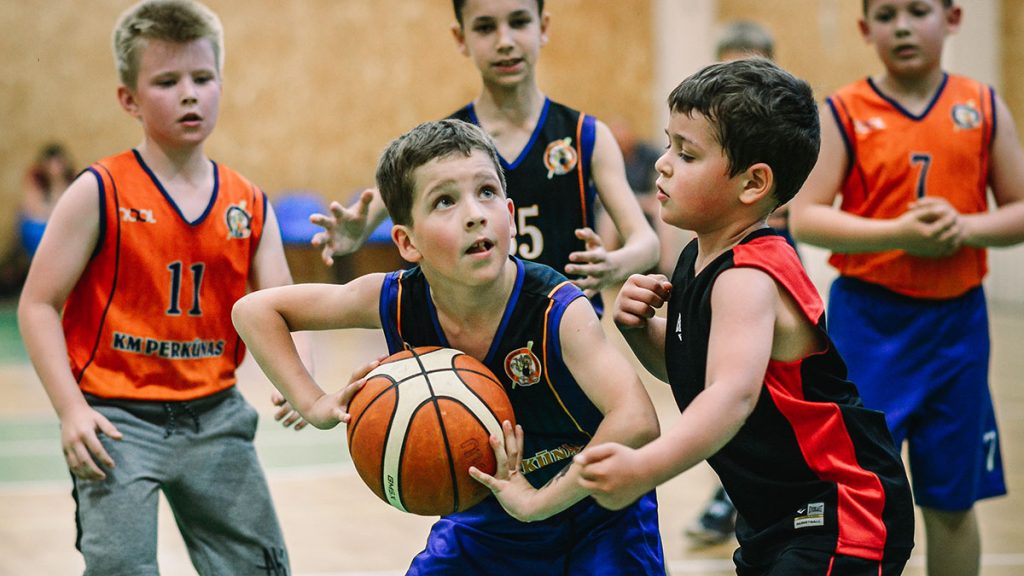 Krepšinio mokykla „Perkūnas“ naujame sezone organizuoja krepšinio treniruotes Šilainių ir aplinkinių mikrorajonų moksleiviams, gimusiems 2005-2013 metais. Kuriamos naujos grupės, todėl priimsime visus norinčius!