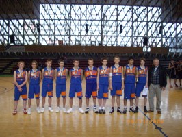 2008.09.21 Tarptautinio turnyro nugalėtojai, Ostrava, Čekija. „Perkūnas“ 1993-94, Treneris J. Fiodorovas