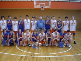 2009.05.19 KKML finalo dalyviai. 1994 m. ir  1993 m. gimimo komandos. Treneris J. Fiodorovas