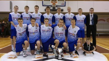 2012-2013 m. MKL vaikinų jaunių B (gim. 1996 m.) II divizionas, II vieta. KM „Perkūnas“ 96-Vytrita. Treneris Rytis Anskaitis