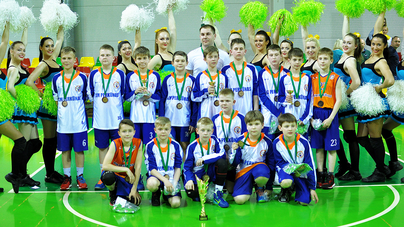 III vieta KKML Moksleivių 2004 m. grupės čempionate (2015)