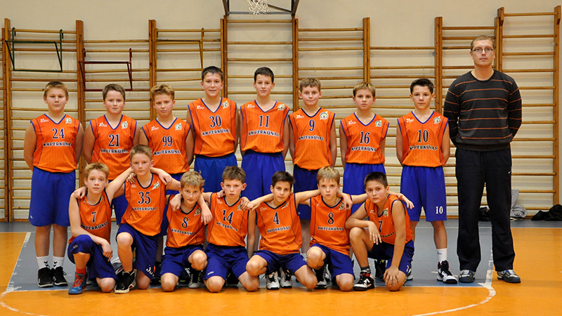 KM „Perkūnas“ 2002 komanda 2013-2014 m. sezone