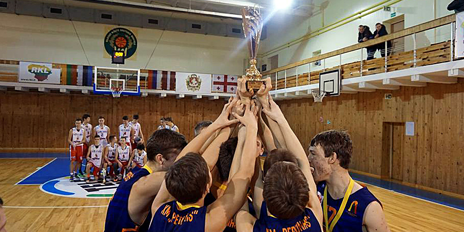 EYBL U15 I diviziono ture Vilniuje „Perkūno“ 2001 ekipa iškovojo visas penkias pergales ir šiame sezone antrąkart tapo turo nugalėtojais.